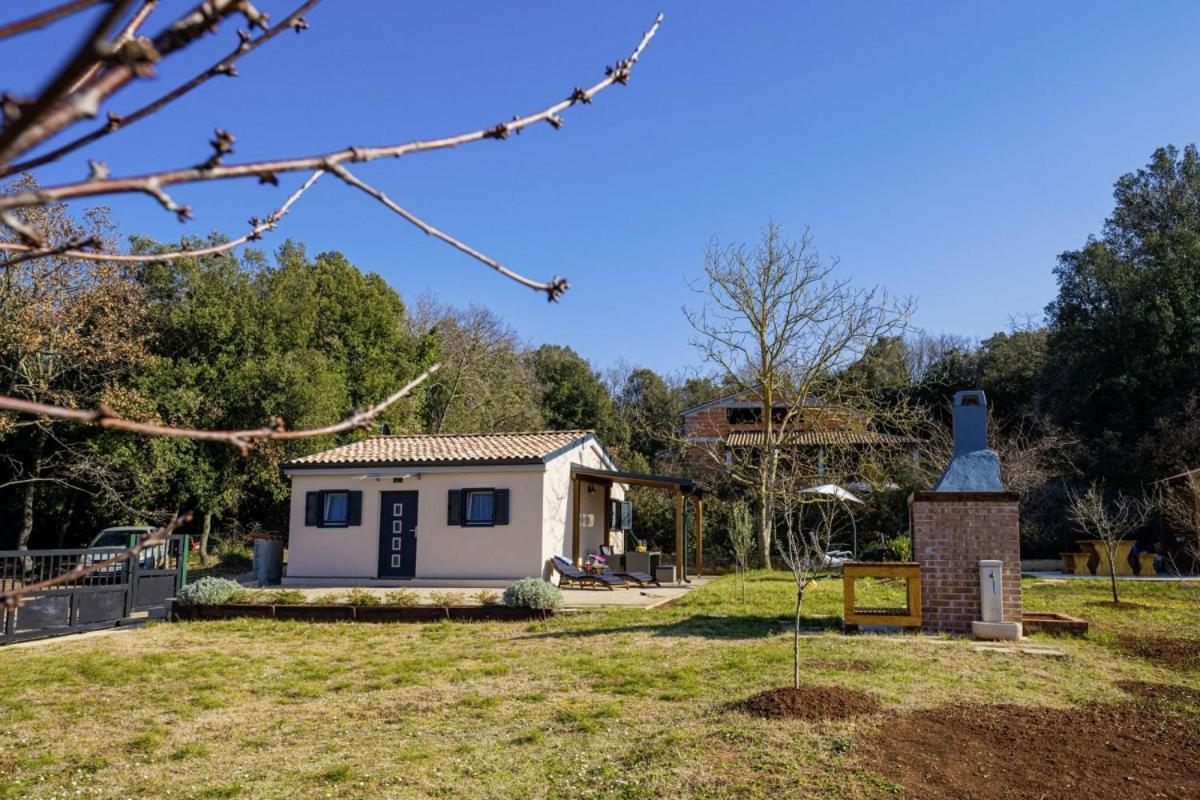 Vila Modean In Pula - Haus Fuer 2-3 Personen Exteriér fotografie