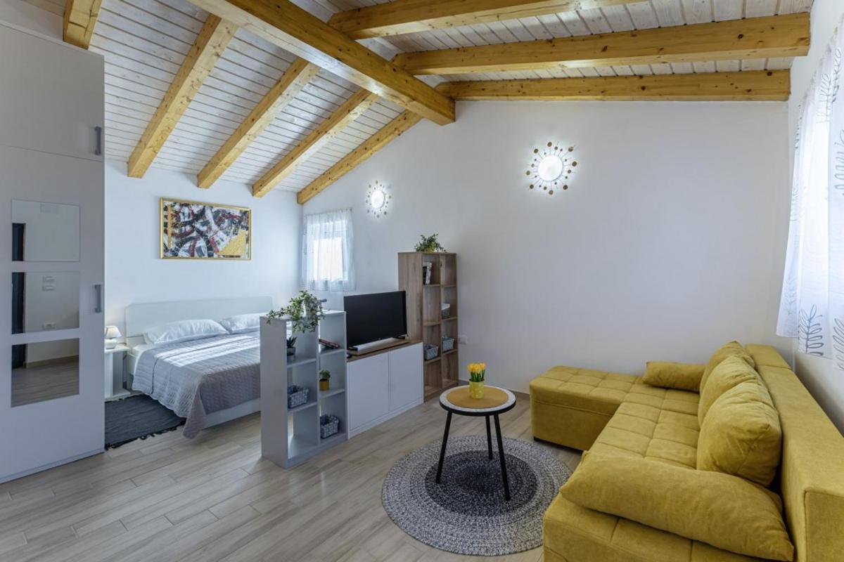 Vila Modean In Pula - Haus Fuer 2-3 Personen Exteriér fotografie